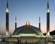 Islamabad - the largest mosque in Pakistan
